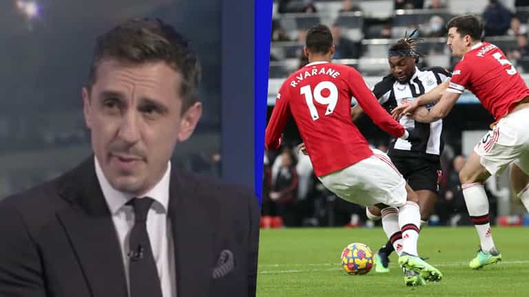 Gary Neville: Man United players are ‘whinge bags’ Gary Neville: Man United players are ‘whinge bags’