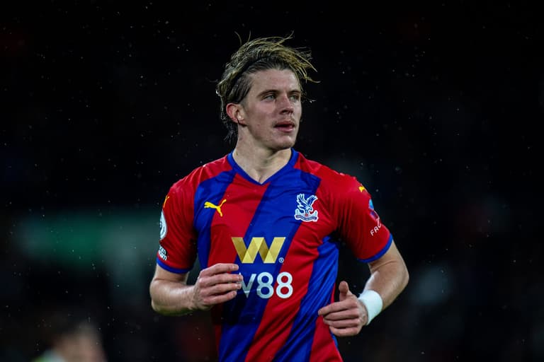 Leeds condemn homophobic chanting aimed at Crystal Palace’s Conor Gallagher Leeds condemn homophobic chanting aimed at Crystal Palace’s Conor Gallagher