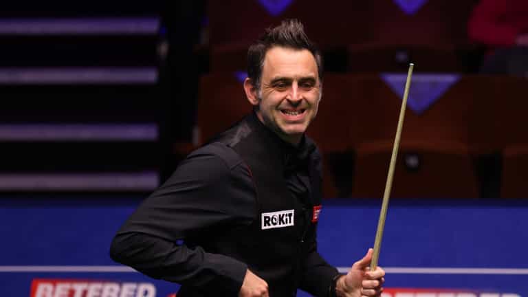 Ronnie O’Sullivan responds after rival says his comments about snooker are a “disgrace” Ronnie O’Sullivan responds after rival says his comments about snooker are a “disgrace”