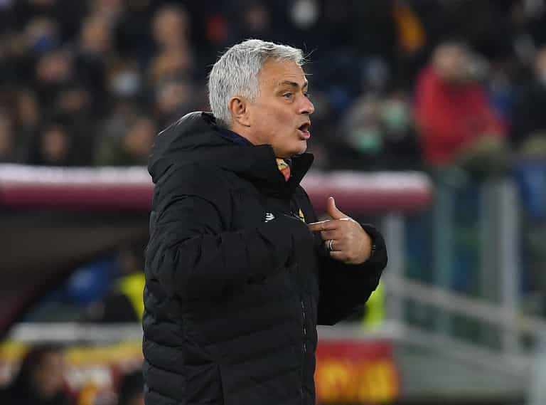 Jose Mourinho ‘holds talks’ over becoming Nigeria manager Jose Mourinho ‘holds talks’ over becoming Nigeria manager
