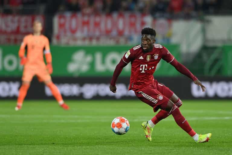 Alphonso Davies diagnosed with myocarditis after Covid-19 recovery Alphonso Davies diagnosed with myocarditis after Covid-19 recovery