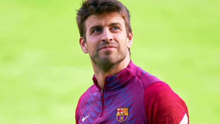 Gerard Pique shares screenshot of bank transfer after journalist’s salary claim Gerard Pique shares screenshot of bank transfer after journalist’s salary claim