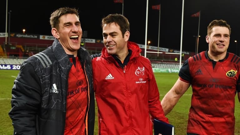 “These guys don’t have a clue” – Ian Keatley speaks up for Johann van Graan “These guys don’t have a clue” – Ian Keatley speaks up for Johann van Graan