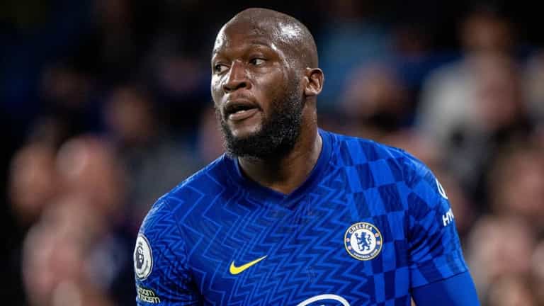 Romelu Lukaku ‘texts former teammate’ with cryptic update on his Chelsea future Romelu Lukaku ‘texts former teammate’ with cryptic update on his Chelsea future