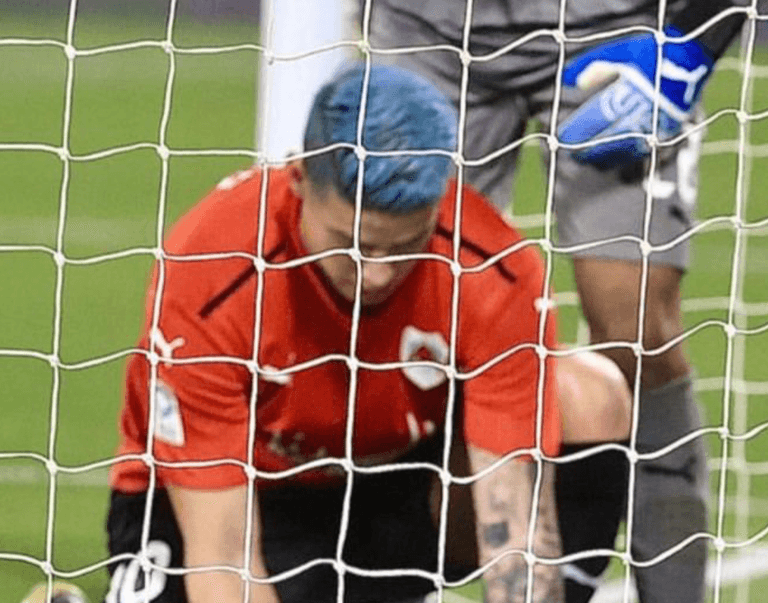 James Rodriguez performs life-saving move on opponent during match in Qatar James Rodriguez performs life-saving move on opponent during match in Qatar