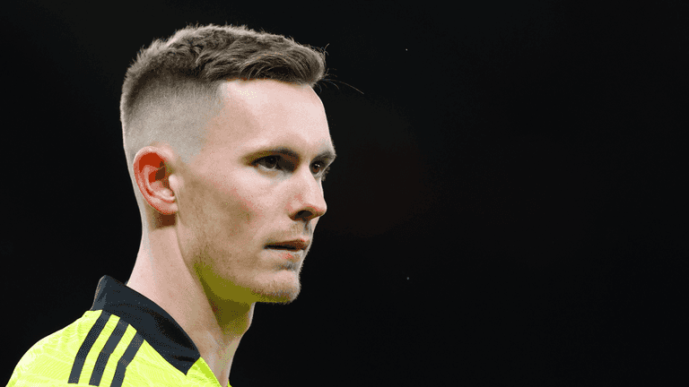 Dean Henderson issues statement in response to ‘hurtful’ social media rumours Dean Henderson issues statement in response to ‘hurtful’ social media rumours