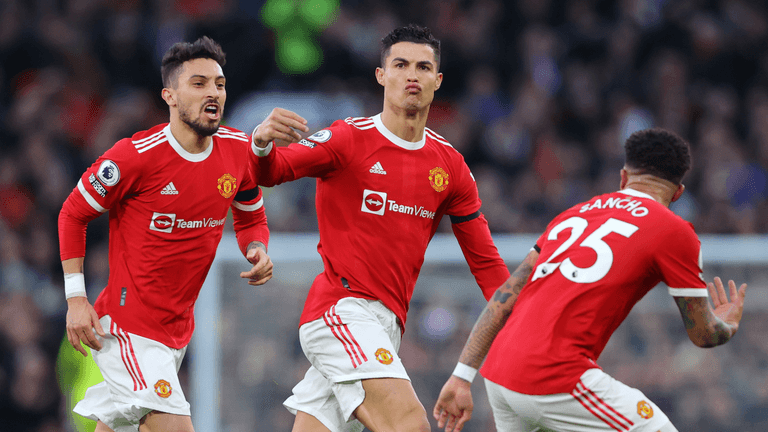 Gary Neville says Man United were ‘not very good’ against Tottenham despite vital win Gary Neville says Man United were ‘not very good’ against Tottenham despite vital win