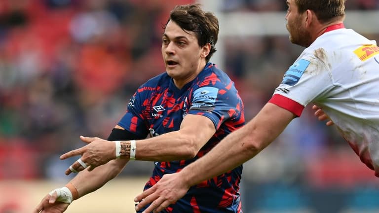 Munster announce signing of French centre who can play for Ireland Munster announce signing of French centre who can play for Ireland