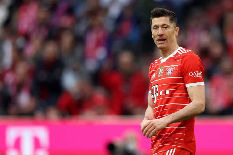 Robert Lewandowski tells Bayern bosses wants to leave, with Spanish club his preferred destination Robert Lewandowski tells Bayern bosses wants to leave, with Spanish club his preferred destination