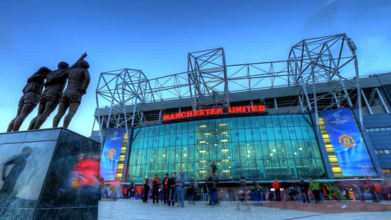 BBC apologise after accidentally posting mocking Man United message live on TV BBC apologise after accidentally posting mocking Man United message live on TV