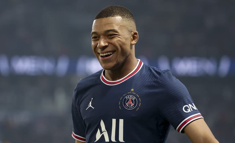 Nike to consider offering home kits which last for two seasons Nike to consider offering home kits which last for two seasons
