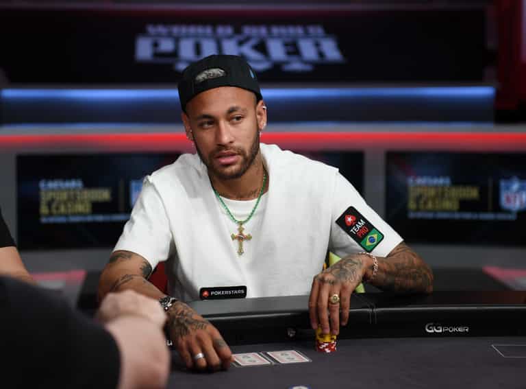 Neymar’s private jet forced to make emergency landing Neymar’s private jet forced to make emergency landing