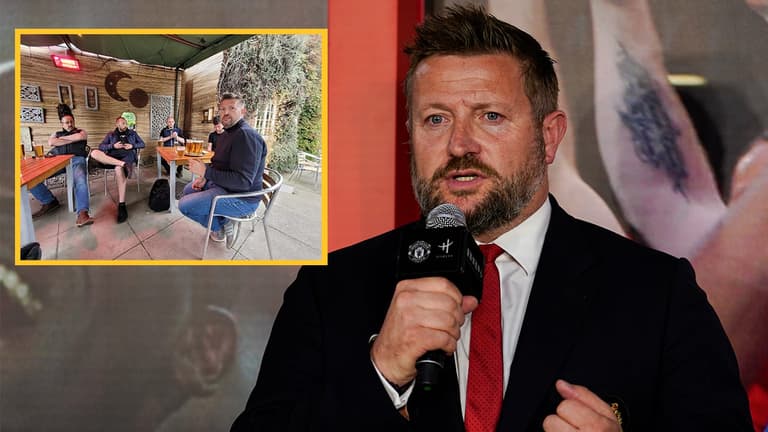 Man United CEO Richard Arnold meets fans in pub to stop Glazer protest Man United CEO Richard Arnold meets fans in pub to stop Glazer protest