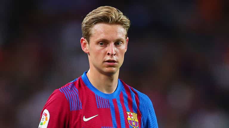 Man United target Frenkie de Jong ‘disgusted’ with Barcelona after Xavi phone call Man United target Frenkie de Jong ‘disgusted’ with Barcelona after Xavi phone call