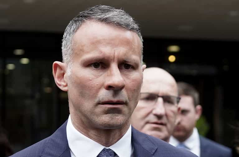Court hears cringeworthy poems Ryan Giggs wrote to his ex Court hears cringeworthy poems Ryan Giggs wrote to his ex