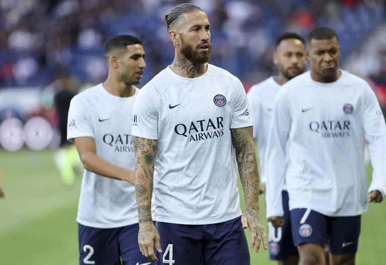Sergio Ramos forced to step in and stop Neymar and Kylian Mbappé feud Sergio Ramos forced to step in and stop Neymar and Kylian Mbappé feud