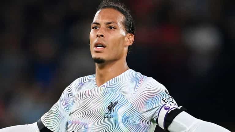Virgil van Dijk latest footballer to suffer from fickle social media treatment after United defeat Virgil van Dijk latest footballer to suffer from fickle social media treatment after United defeat