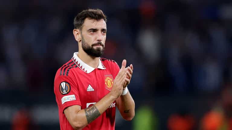 Bruno Fernandes explains key difference between Erik ten Hag and Ole Gunnar Solskjaer Bruno Fernandes explains key difference between Erik ten Hag and Ole Gunnar Solskjaer