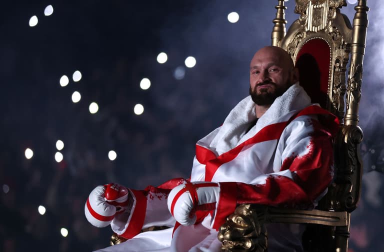 Tyson Fury set for heavyweight showdown in Tottenham Hotspur Stadium Tyson Fury set for heavyweight showdown in Tottenham Hotspur Stadium