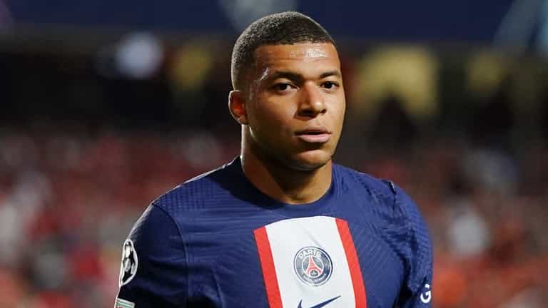 Kylian Mbappe tells PSG he wants to leave club as he feels ‘betrayed’ Kylian Mbappe tells PSG he wants to leave club as he feels ‘betrayed’