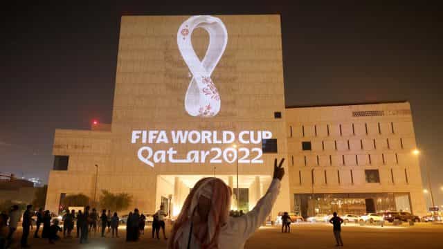 Qatar bans all alcohol at the World Cup Qatar bans all alcohol at the World Cup
