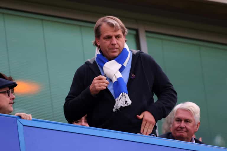 Chelsea’s spending spree set to continue with bid for French full back Chelsea’s spending spree set to continue with bid for French full back