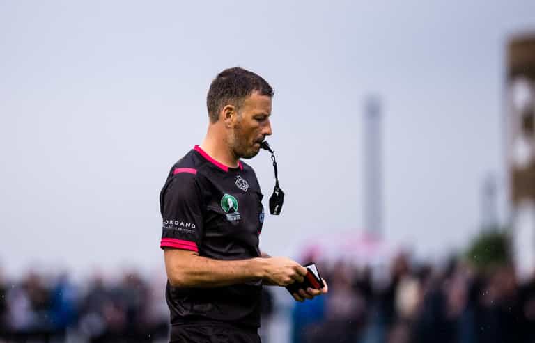 Ex-Premier League referee Mark Clattenburg forced to flee Egypt Ex-Premier League referee Mark Clattenburg forced to flee Egypt