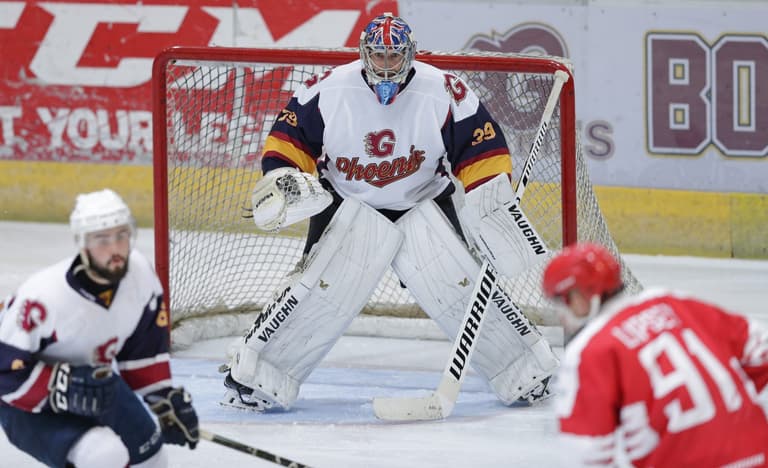 Petr Cech says playing ice hockey is ‘more fun’ than Champions League Petr Cech says playing ice hockey is ‘more fun’ than Champions League