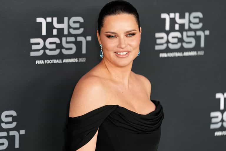 FIFA criticised for ‘tone deaf’ appointment of supermodel FIFA criticised for ‘tone deaf’ appointment of supermodel