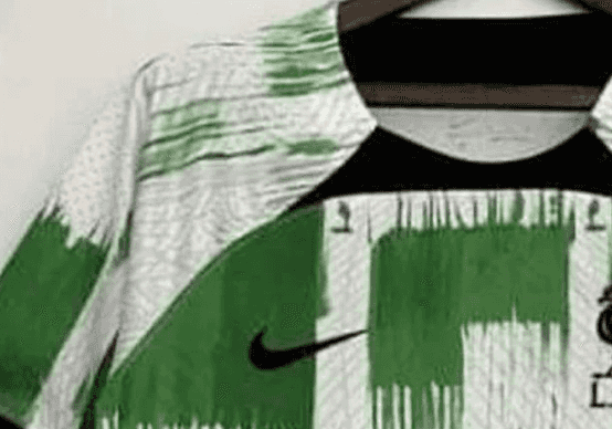 Football fans ridicule Liverpool as ‘the worst shirt of all time’ leaks online Football fans ridicule Liverpool as ‘the worst shirt of all time’ leaks online