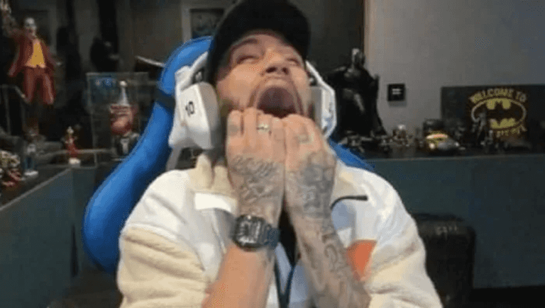 Neymar has bizarre reaction to losing €1m in an hour of online poker Neymar has bizarre reaction to losing €1m in an hour of online poker
