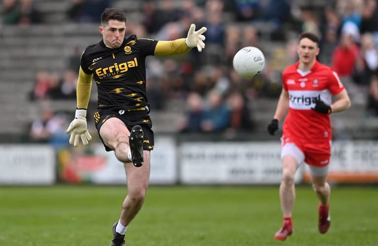 Goalkeeper’s ‘quarter back’ role proves pivotal as Derry dismantle Fermanagh Goalkeeper’s ‘quarter back’ role proves pivotal as Derry dismantle Fermanagh