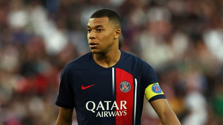 Chelsea set to join the race for Kylian Mbappé Chelsea set to join the race for Kylian Mbappé