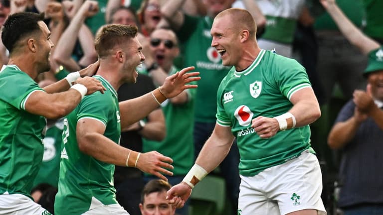Keith Earls on surprise video featuring friends and legends that had nearly everyone bawling Keith Earls on surprise video featuring friends and legends that had nearly everyone bawling