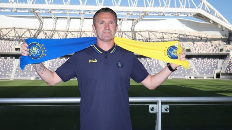 Robbie Keane reportedly forced to flee Israel after day of fighting Robbie Keane reportedly forced to flee Israel after day of fighting