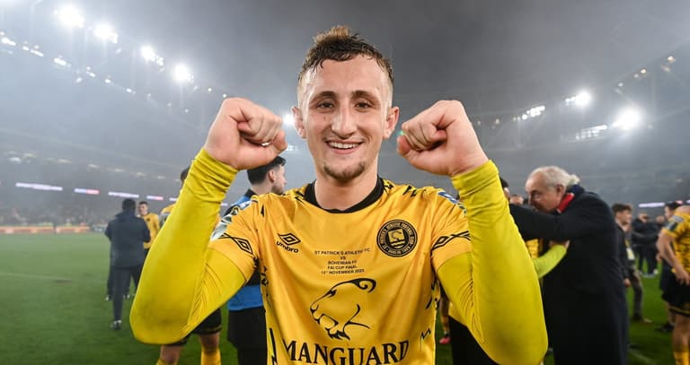 Three Ireland youngsters on the radar of Manchester City and United Three Ireland youngsters on the radar of Manchester City and United