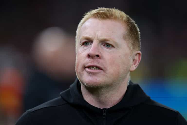 Neil Lennon sacked by Rapid Bucharest after six games in charge Neil Lennon sacked by Rapid Bucharest after six games in charge