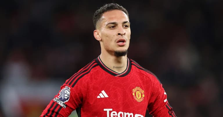 Antony ‘closing in on move’ as he pushes immediate Man Utd exit Antony ‘closing in on move’ as he pushes immediate Man Utd exit