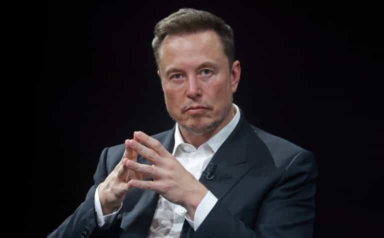 Elon Musk ‘interested in buying’ Liverpool Elon Musk ‘interested in buying’ Liverpool