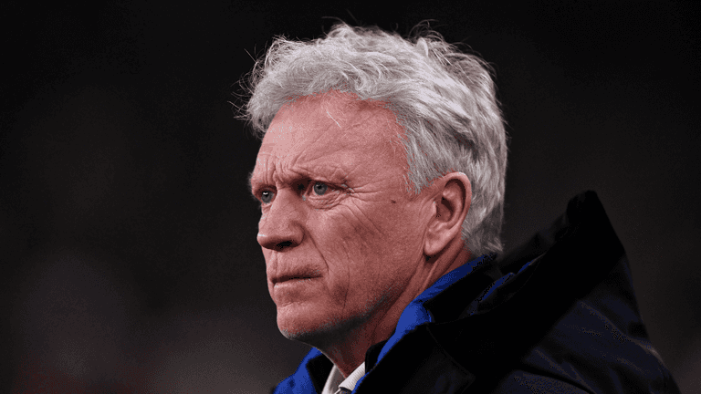 Everton rally around defender after death threats following Liverpool game Everton rally around defender after death threats following Liverpool game