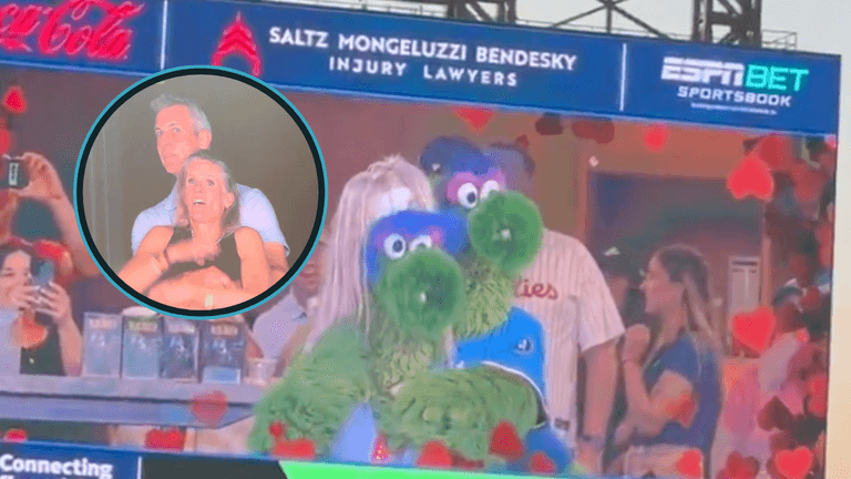 Phillies baseball mascots produce hilarious recreation of kiss cam that caught out CEO Andy Byron Phillies baseball mascots produce hilarious recreation of kiss cam that caught out CEO Andy Byron