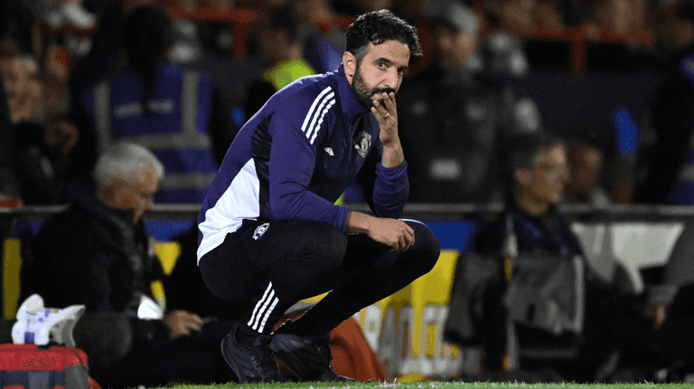 Ruben Amorim to ‘hold showdown talks’ with Man United after Burnley game Ruben Amorim to ‘hold showdown talks’ with Man United after Burnley game