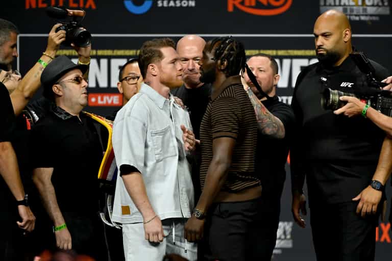 Fury tips winner in Canelo-Crawford megafight – the actual odds might surprise you Fury tips winner in Canelo-Crawford megafight – the actual odds might surprise you