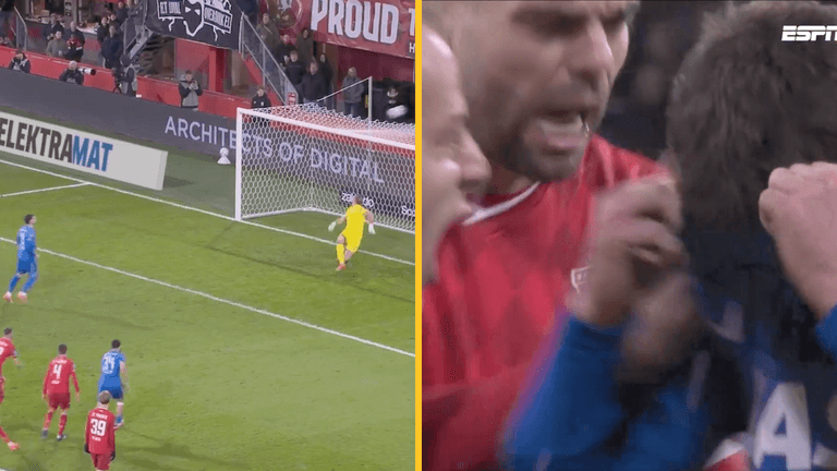 Alkmaar manager has stern response to Parrott after embarrassing paneka miss Alkmaar manager has stern response to Parrott after embarrassing paneka miss