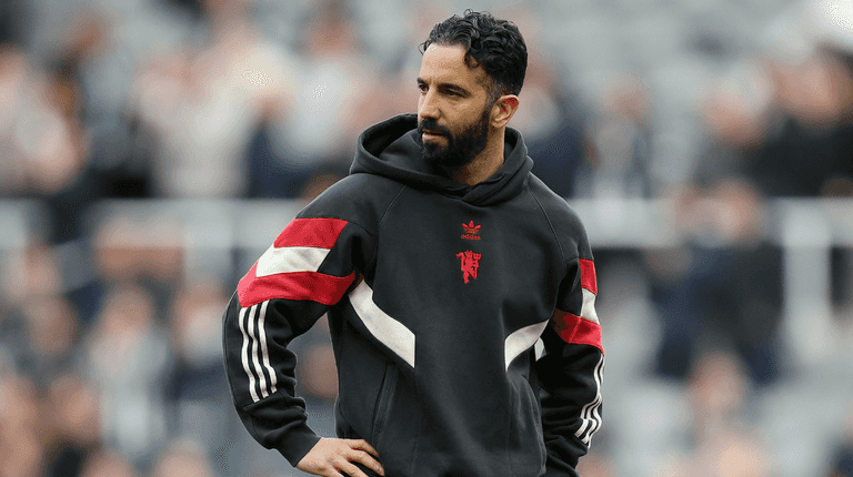 Man United star likes viral Instagram post laughing after Ruben Amorim sacking Man United star likes viral Instagram post laughing after Ruben Amorim sacking