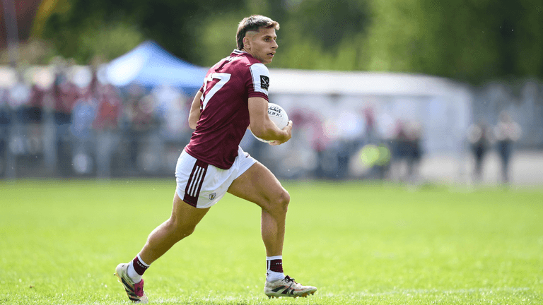 Galway GAA star shuts down repeated Irish stereotype on Love Island Galway GAA star shuts down repeated Irish stereotype on Love Island