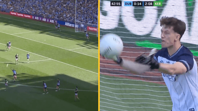 Kerry score game-changing goal vs Dublin despite blatant infringement Kerry score game-changing goal vs Dublin despite blatant infringement