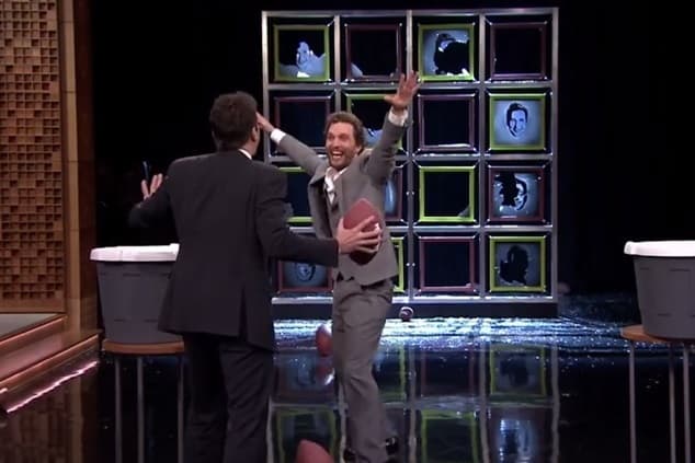 Jimmy Fallon hands out American Football lesson to Matthew McConaughey Jimmy Fallon hands out American Football lesson to Matthew McConaughey