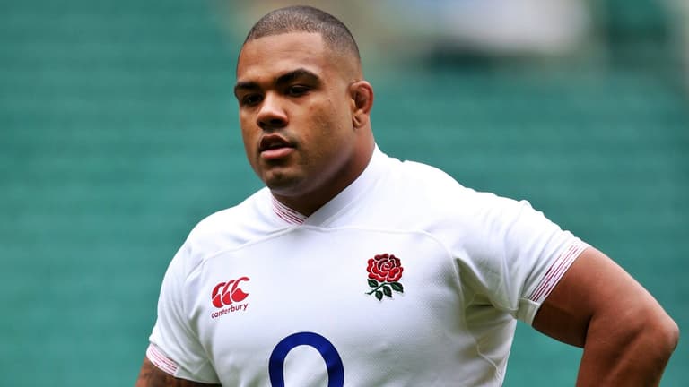Kyle Sinckler issues apology as TV audio picks up referee abuse Kyle Sinckler issues apology as TV audio picks up referee abuse