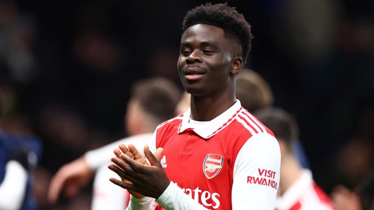 Arsenal star Bukayo Saka set to sign huge new deal Arsenal star Bukayo Saka set to sign huge new deal